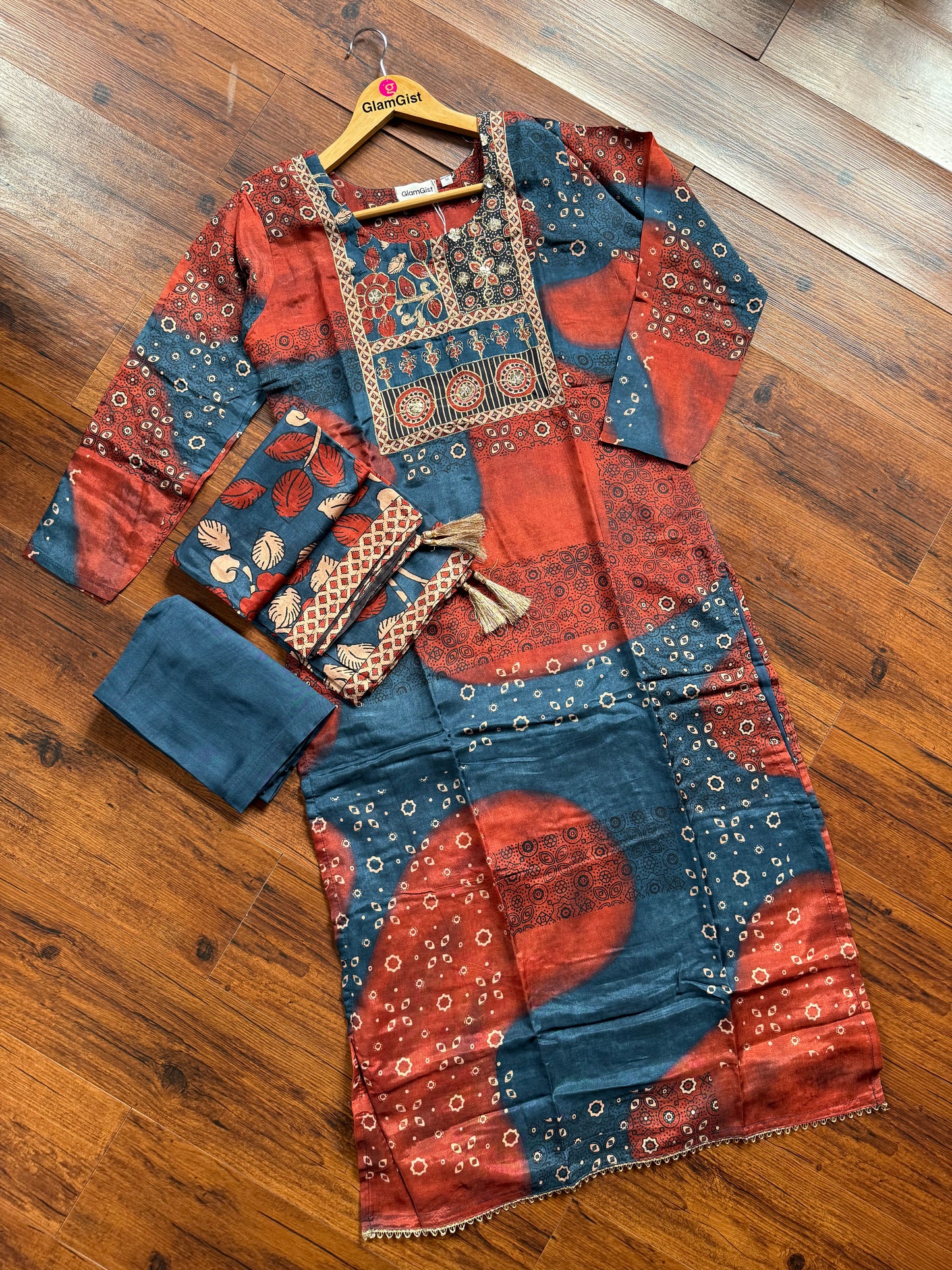 Heritage printed linen Kurti set