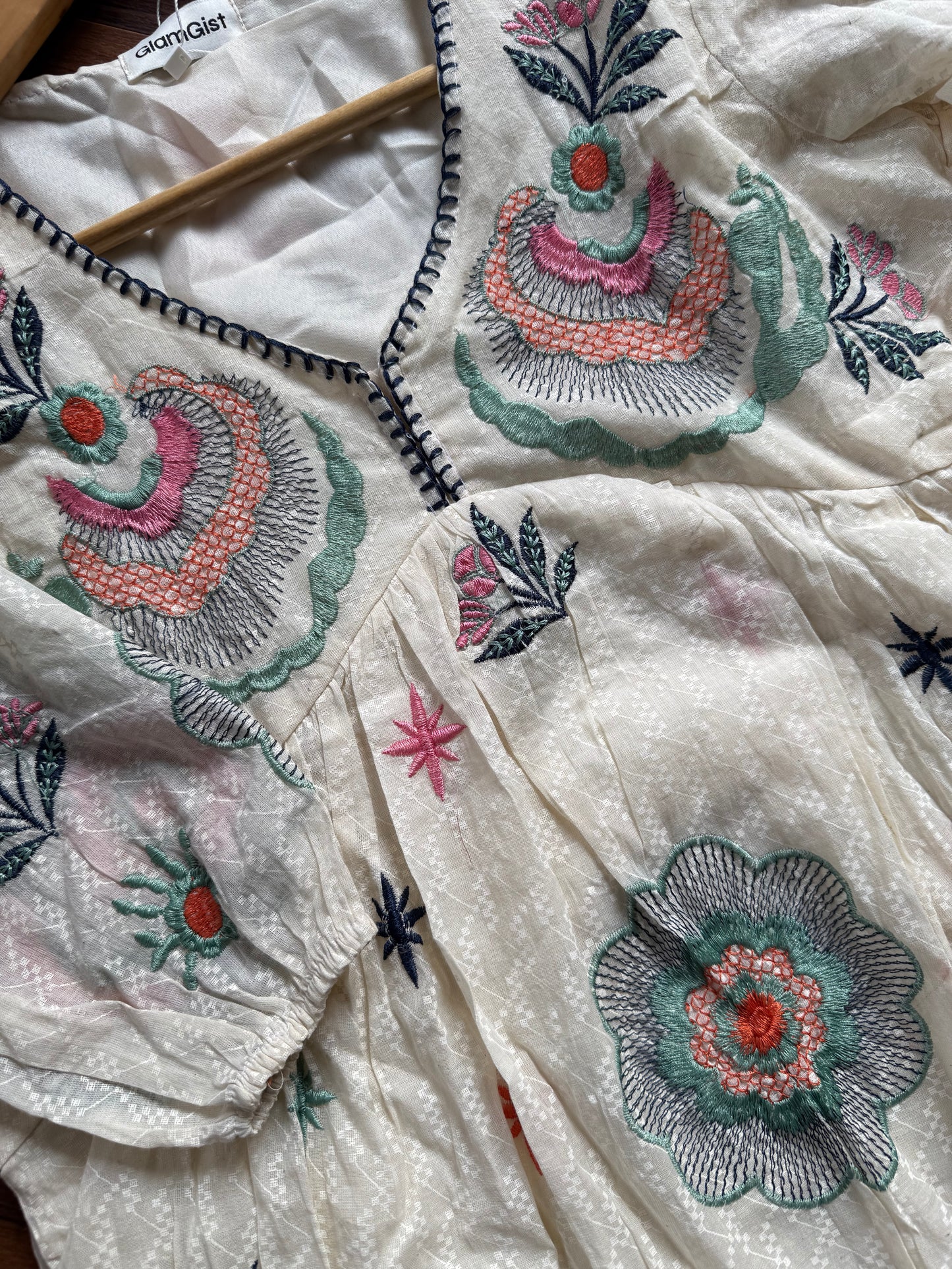 Ivory short tunic with multicoloured tunic