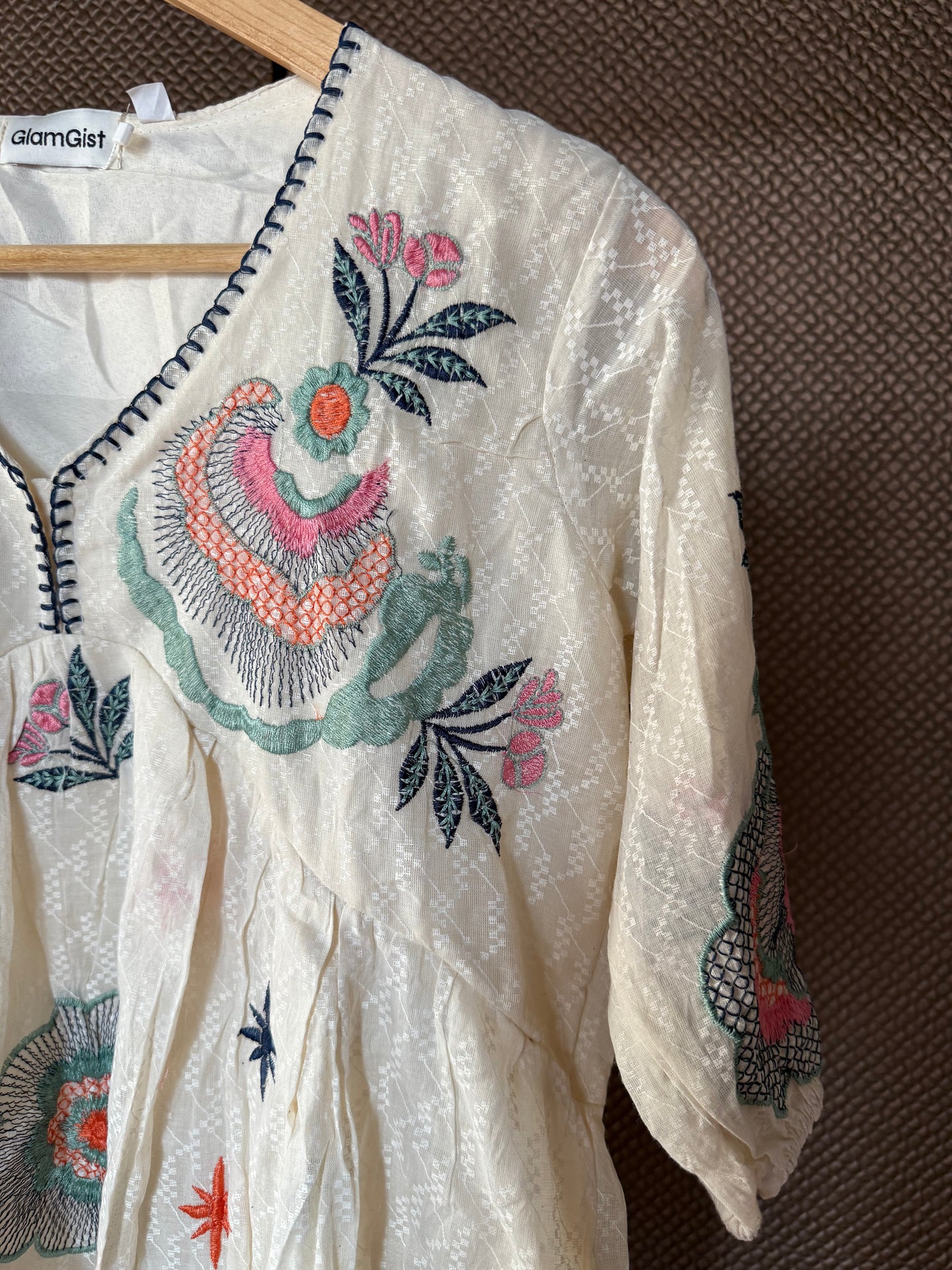 Ivory short tunic with multicoloured tunic