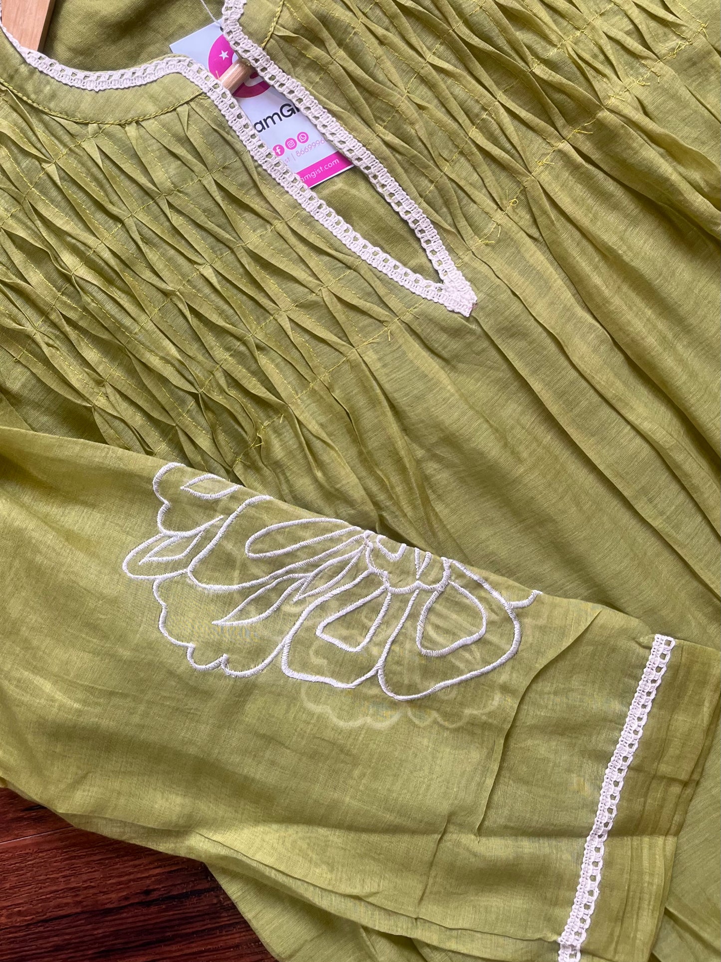 Green mul cotton kurti set