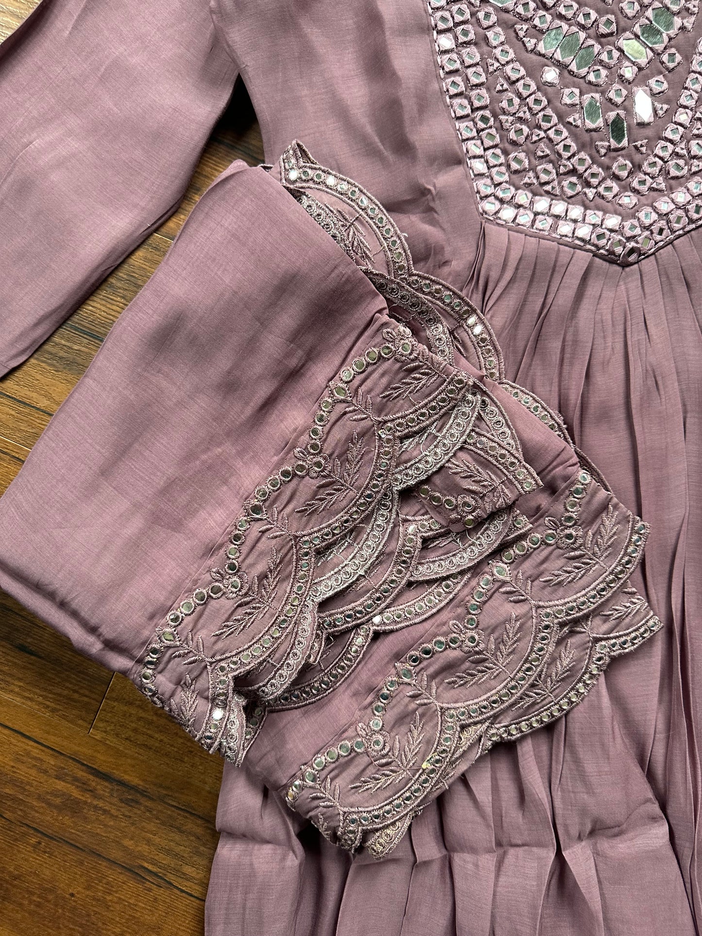 Mauve mirror work Mul Chanderi set