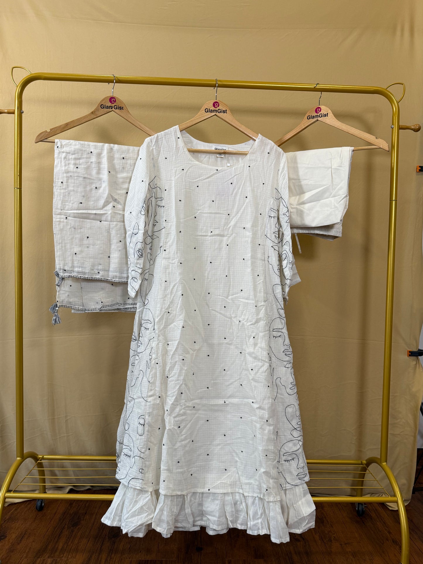 Ivory dori kurta palazzo set with black mask