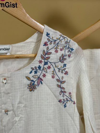 Ivory floral embroidered kurta set
