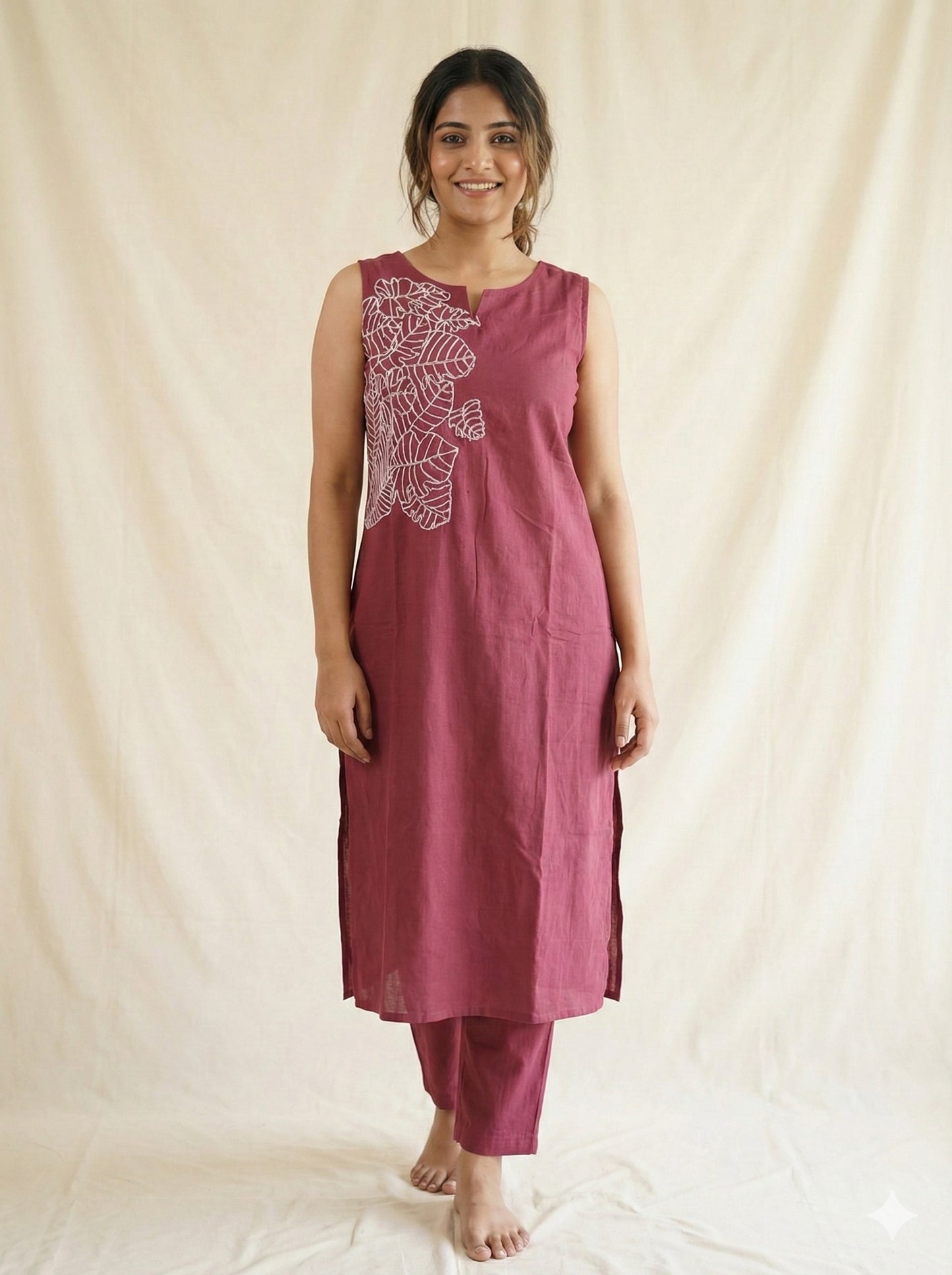 Maroon sleeveless kurta set