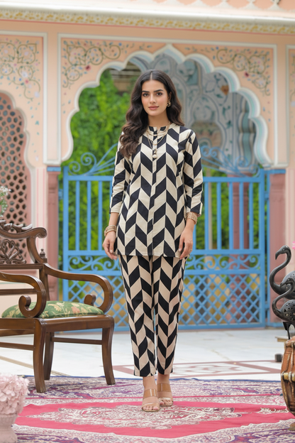 Black & white coord set