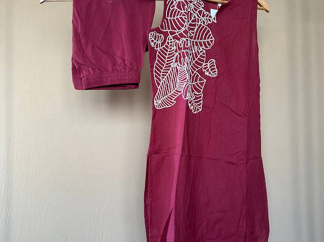 Maroon sleeveless kurta set
