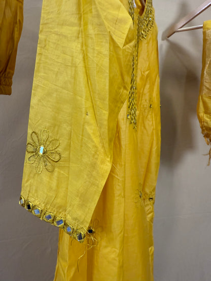 Yellow mirror work Mul Chanderi set