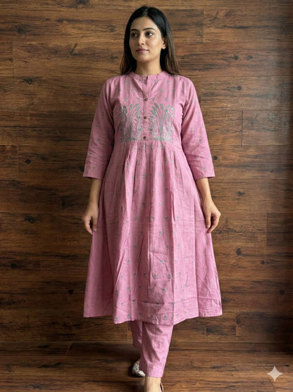 Dusty mauve embroidered Kurti pant set with teal embroidery