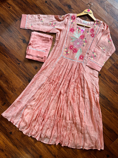 Peach mul chanderi threadwork kurti pant set